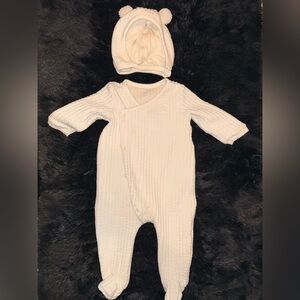 GAP Cream Knit Baby Footie with Bear Ears